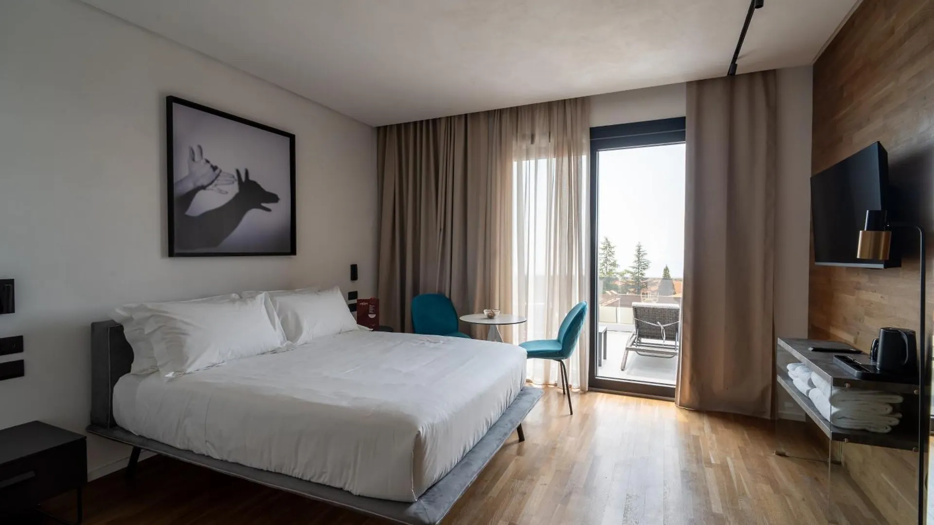 Mon Luxury Rooms Spa Nicolosi 4*,  Italy
